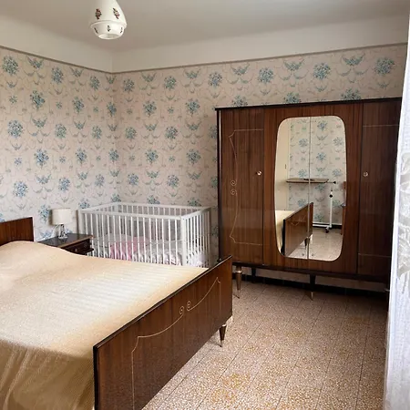 Chez Papi Et Mamie *